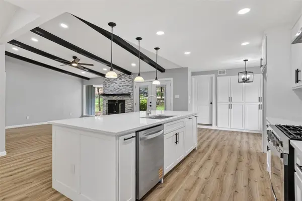 3204 Greenbriar Lane, Plano, TX 75074