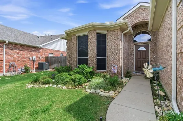 10056 Bull Run, Fort Worth, TX 76177