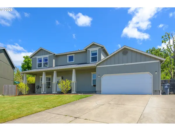 6074 PEBBLE CT, Springfield, OR 97478