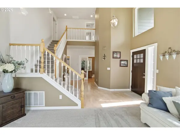 15233 SW TURNAGAIN DR, Portland, OR 97224