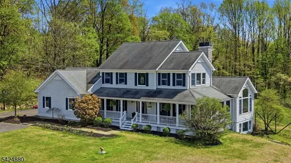 19 Allerton Rd, Clinton Twp., NJ 08833