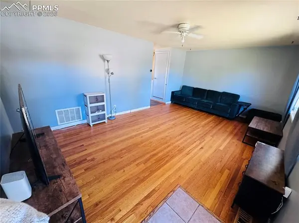 3621 Purdue ST, Colorado Springs, CO 80909