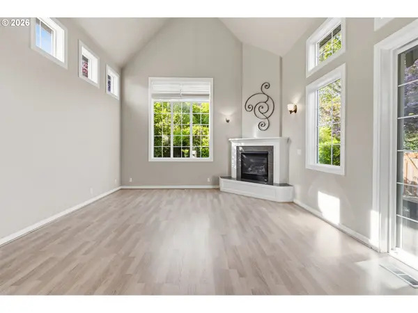 482 COVEY LN, Eugene, OR 97401