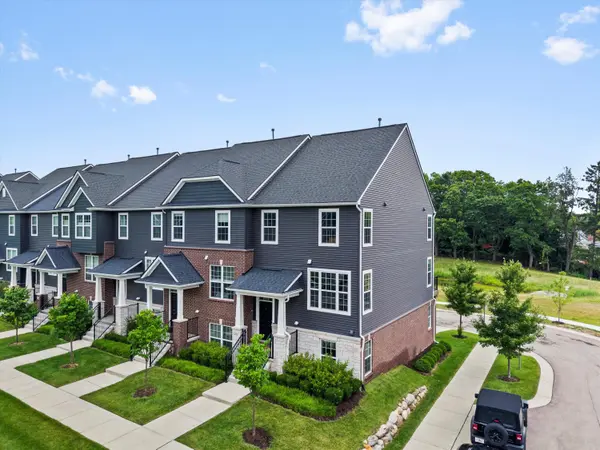 202 N Sydney CT, Plymouth, MI 48170