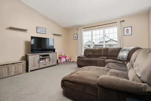 5302 47 ST #23, Camrose, AB T4V1K6