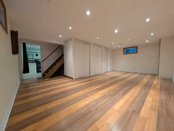 459 Wilson RD N #Unit 2, Oshawa, ON L1G 6E8