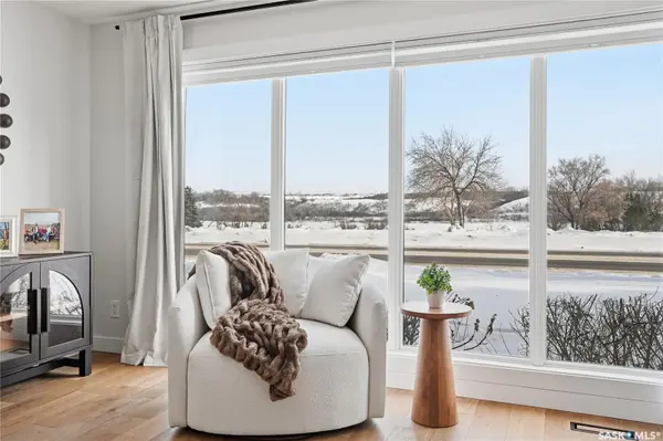 115 Whiteswan DRIVE, Saskatoon, SK S7K 4M5