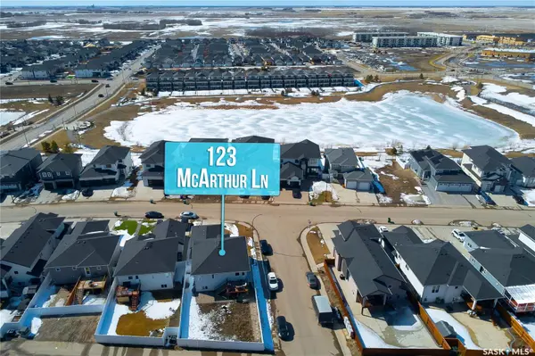 123 McArthur LANE, Saskatoon, SK S7L 6X5
