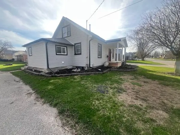 64 George ST S, Minto, ON N0G 1Z0