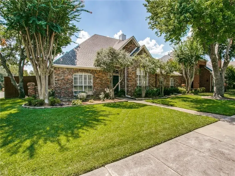4252 West Creek Drive, Dallas, TX 75287