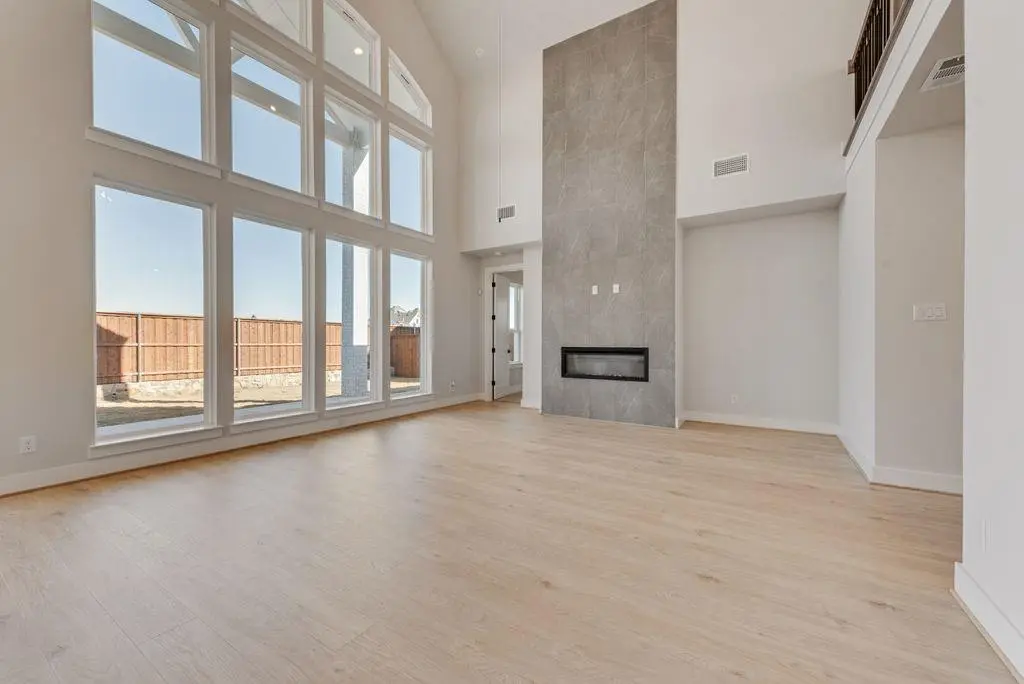 701 Clover Lane, Anna, TX 75409