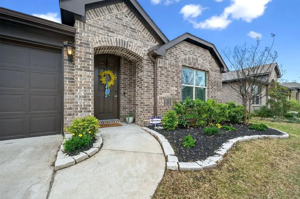 532 Lucas Lane, Lavon, TX 75166