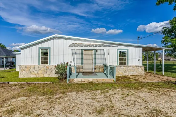 1290 CR 3355, Paradise, TX 76073