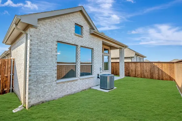 4215 Elk Hair Drive, Royse City, TX 75189