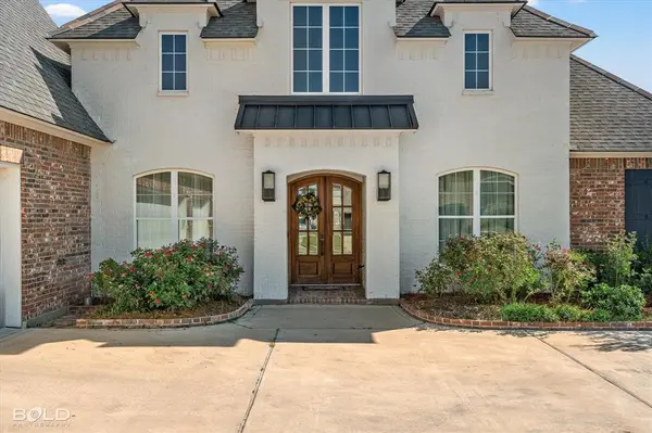 402 Erie Circle, Bossier City, LA 71111