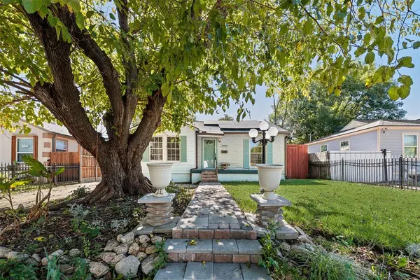 3022 Aster Street, Dallas, TX 75211