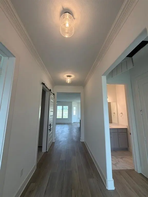 906 Perrin Lane, Van Alstyne, TX 75495