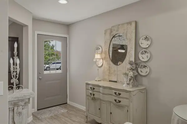 917 Rough Hollow Drive, Mckinney, TX 75071