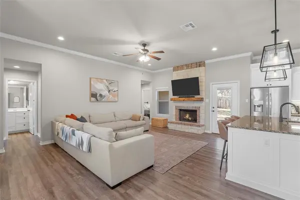 106 QUAIL Creek, Waco, TX 76705