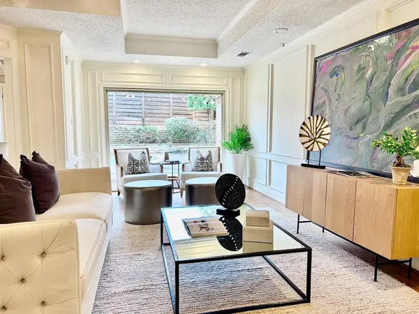 7318 Danashire Avenue, Dallas, TX 75231