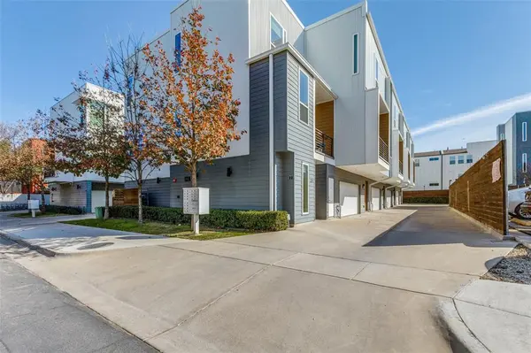 3812 San Jacinto Street #201, Dallas, TX 75204