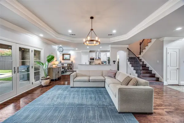 3763 Manana Drive, Dallas, TX 75220