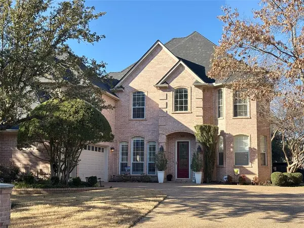 803 Glen Abbey Drive, Mansfield, TX 76063