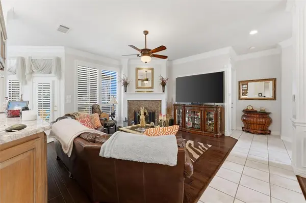 803 Glen Abbey Drive, Mansfield, TX 76063