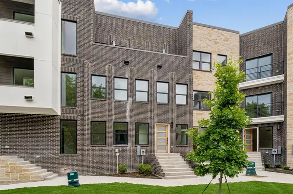 2729 Azalea Park Circle, Fort Worth, TX 76107