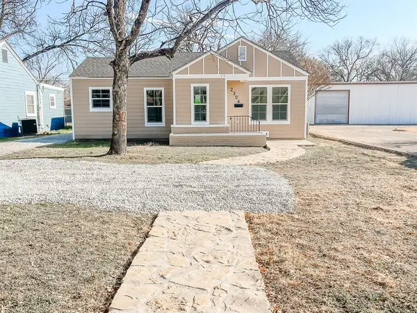 2306 Austin Avenue, Brownwood, TX 76801
