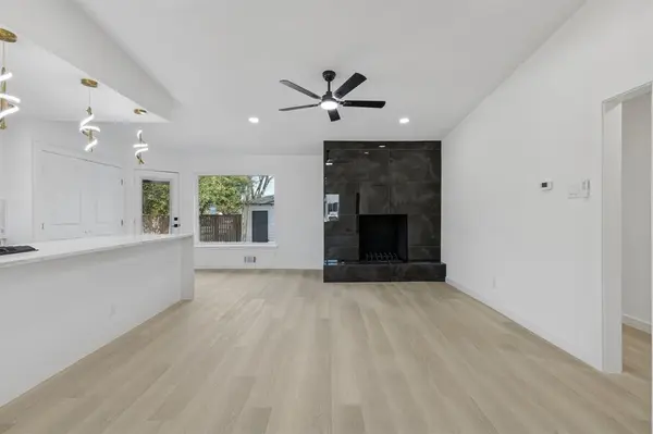 6858 Freemont Street, Dallas, TX 75231