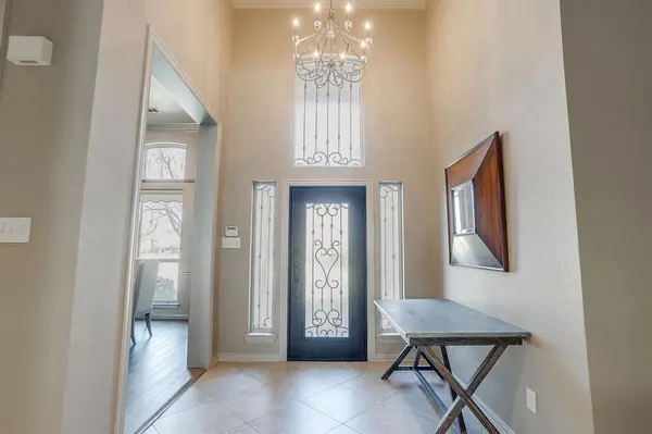 908 Summertree Lane, Southlake, TX 76092