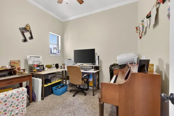 614 Glenshire Drive, Bossier City, LA 71111