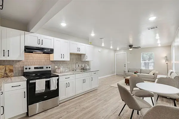 2703 Marjorie Avenue, Dallas, TX 75216