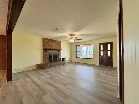 605 Tool Drive, Tool, TX 75143