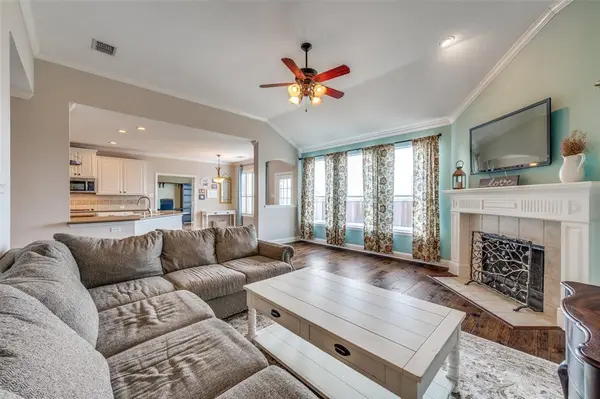 1230 Amistad Drive, Prosper, TX 75078