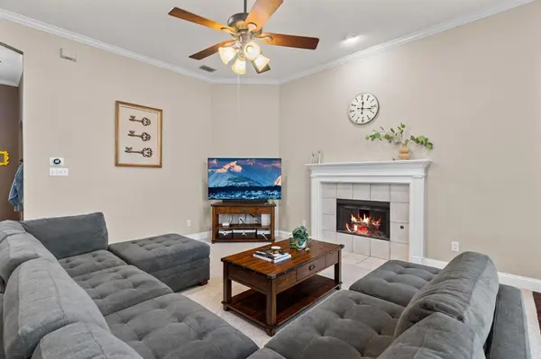 7313 Whitecedar Lane, Rowlett, TX 75089