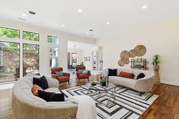 5020 Briar Tree Drive, Dallas, TX 75248