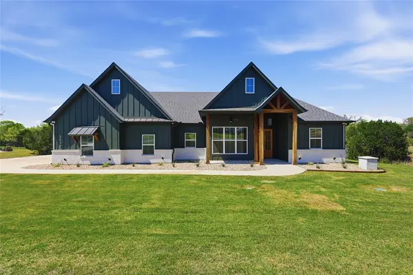 2032 Little Valley Court, Weatherford, TX 76087