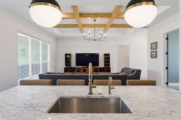 2032 Little Valley Court, Weatherford, TX 76087