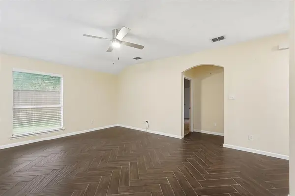 507 Clairmont Street, Farmersville, TX 75442