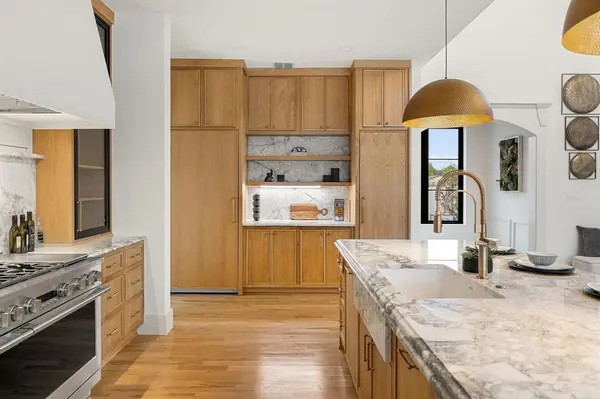 6452 Walnut Hill Lane, Dallas, TX 75230