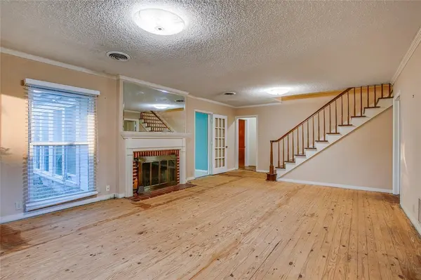 1439 Junior Drive, Dallas, TX 75208