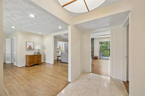 8049 Woodhue Road, Dallas, TX 75228