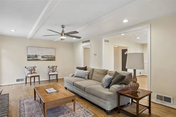 8049 Woodhue Road, Dallas, TX 75228