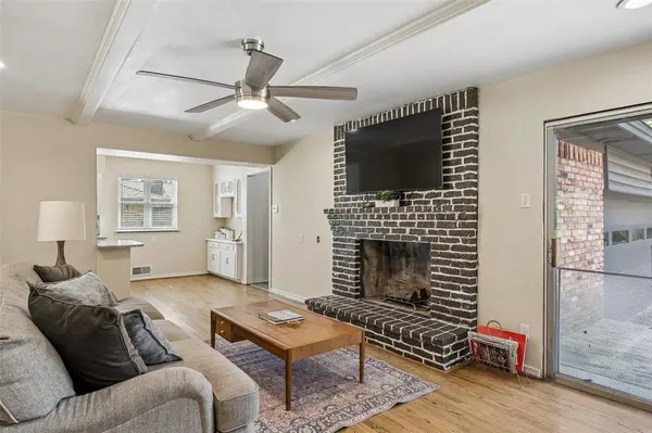 8049 Woodhue Road, Dallas, TX 75228