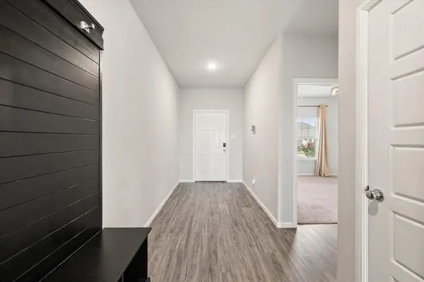 6910 Prairieside Trail, Venus, TX 76084