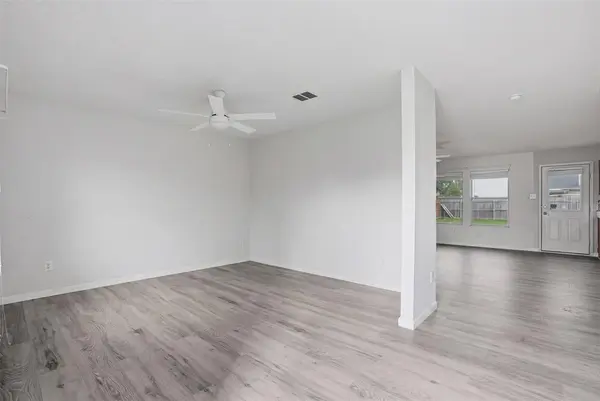 1400 Blazing Star Trail, Burleson, TX 76028