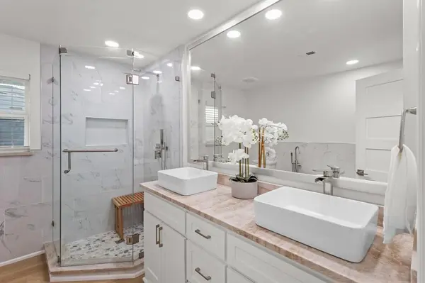 7938 Hillfawn Circle, Dallas, TX 75248