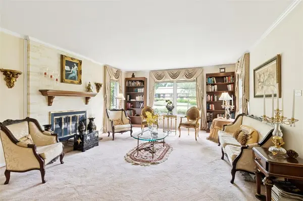 1123 Waterford Drive, Dallas, TX 75218